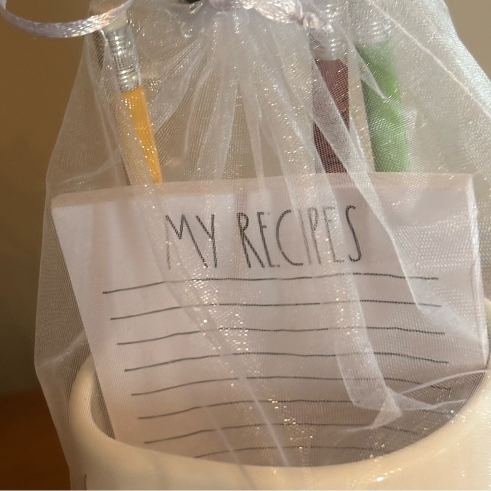 Rae Dunn CHEF Mug w/ Recipe Notepad & 3 Rae Dunn Pencils ~ New w/ Tags - Picture 4 of 6